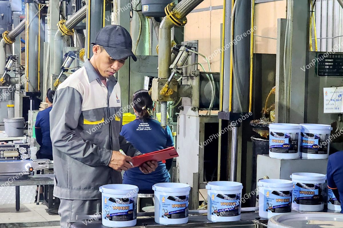 mua mỡ bò bôi trơn ở đâu Hãy mua mỡ bò ở Công ty/Đại lý chuyên cung cấp mỡ