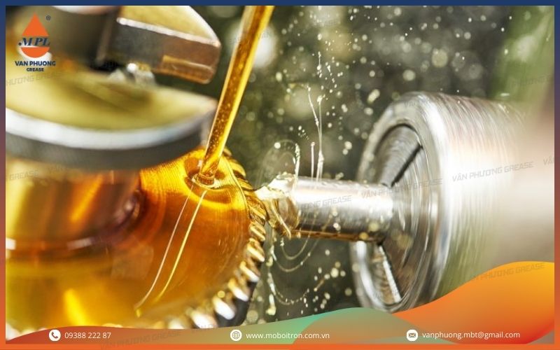 Sự khác nhau giữa dầu và mỡ bôi trơn